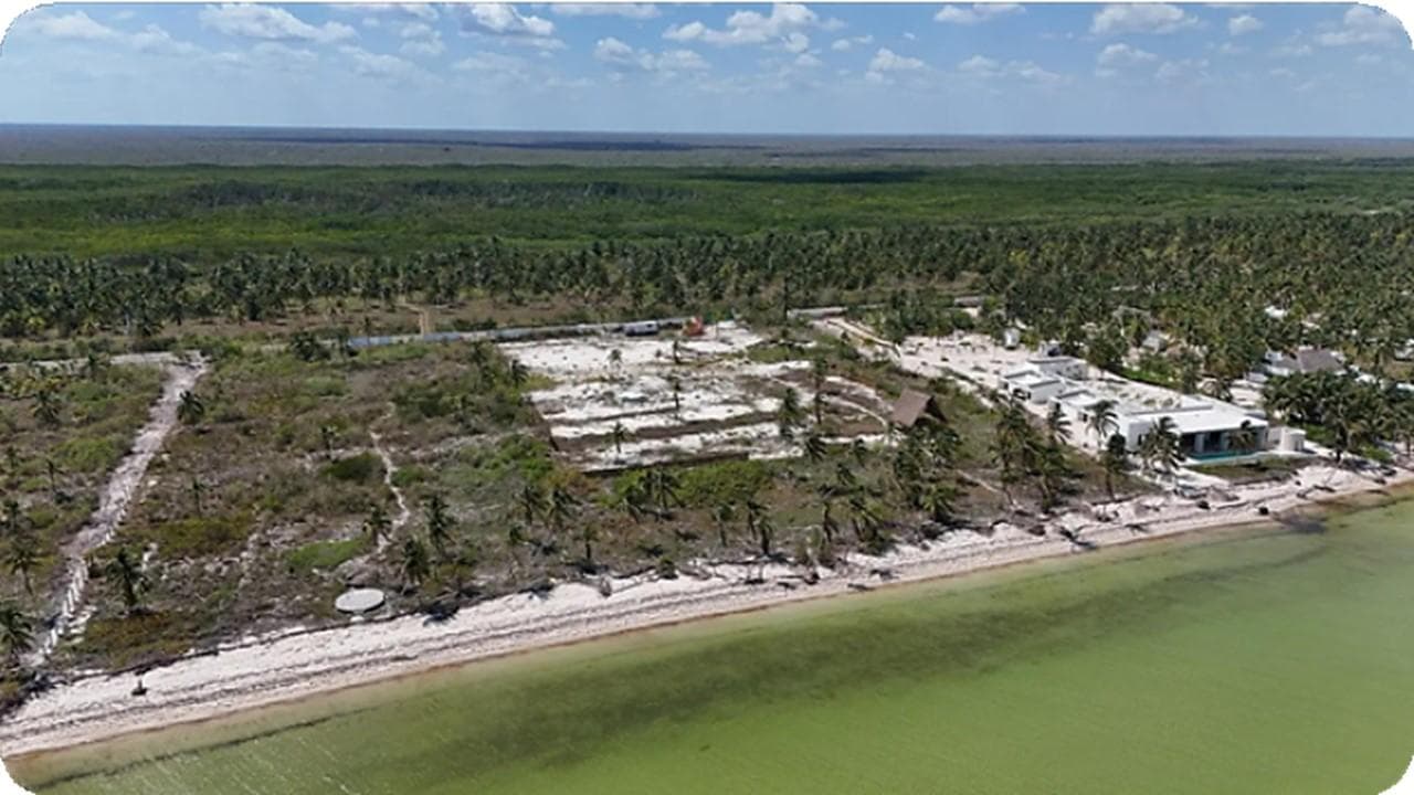 BEACHFRONT LAND FOR REAL ESTATE DEVELOPMENT