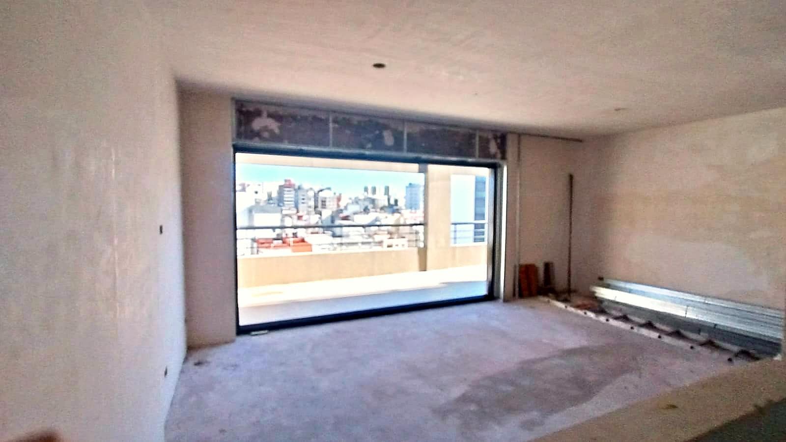 Apartment for Sale: 3-room suite with balcony—10th floor—financing available
