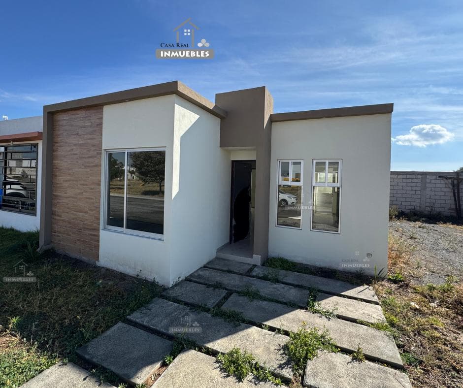 House for Sale on Privada el Sauce