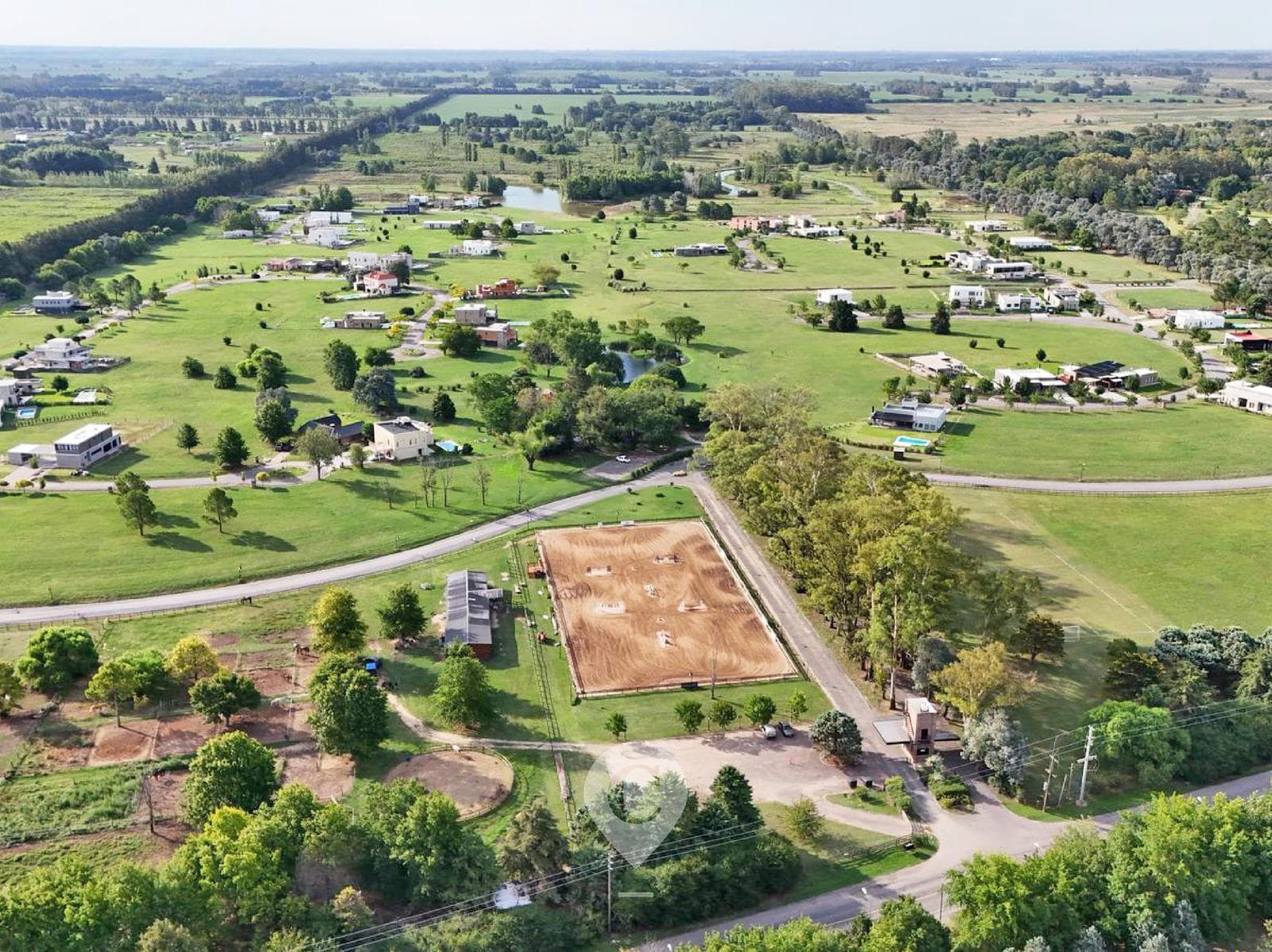 Land for Sale. Phase 1 completed and ready for occupancy. 1,010 m². Los Cardales