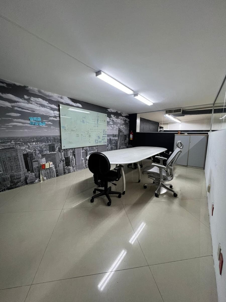 OFFICE FOR RENT IN VALLE ORIENTE