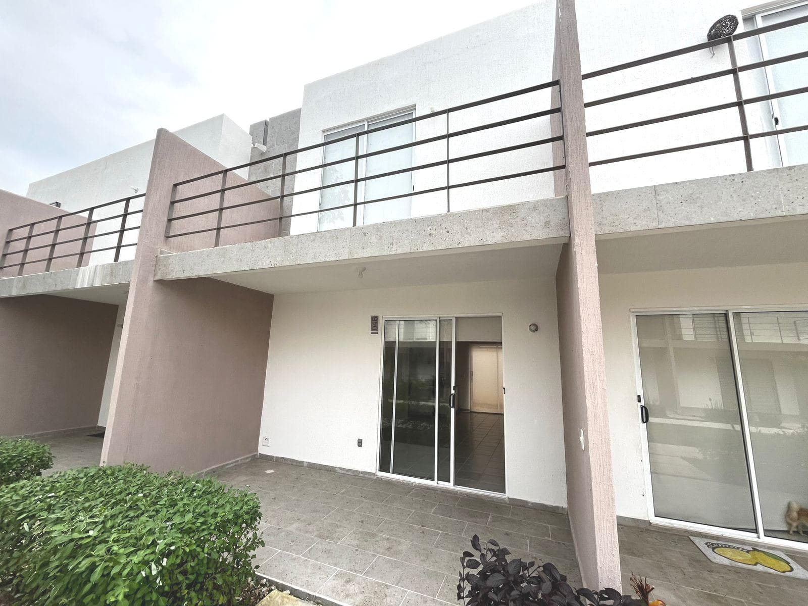 SE RENTA CASA EN PLAYA DEL CARMEN, EQUIPADA, SIN AMUEBLAR