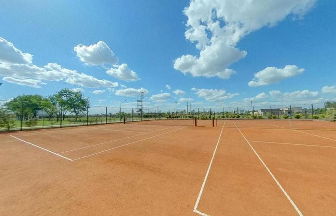 Land Opportunity in El Molino