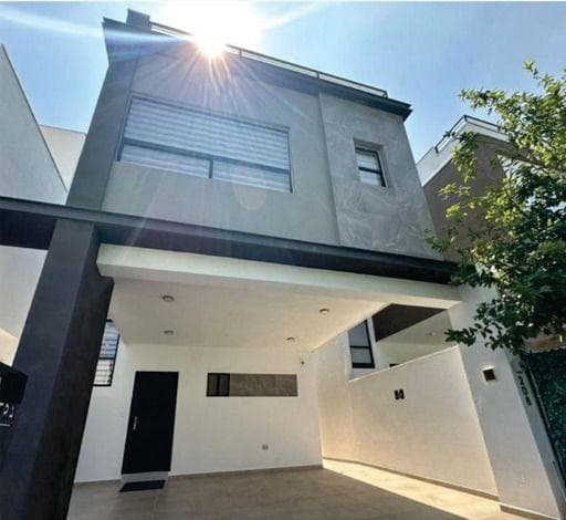 FURNISHED HOUSE FOR RENT IN DOMINIO CUMBRES, GARCIA