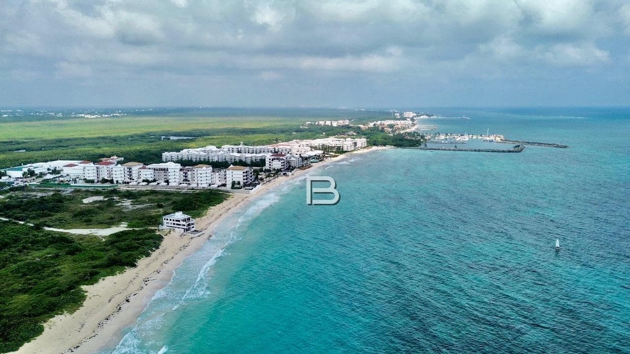 Beachfront Lots for Sale in Puerto Morelos