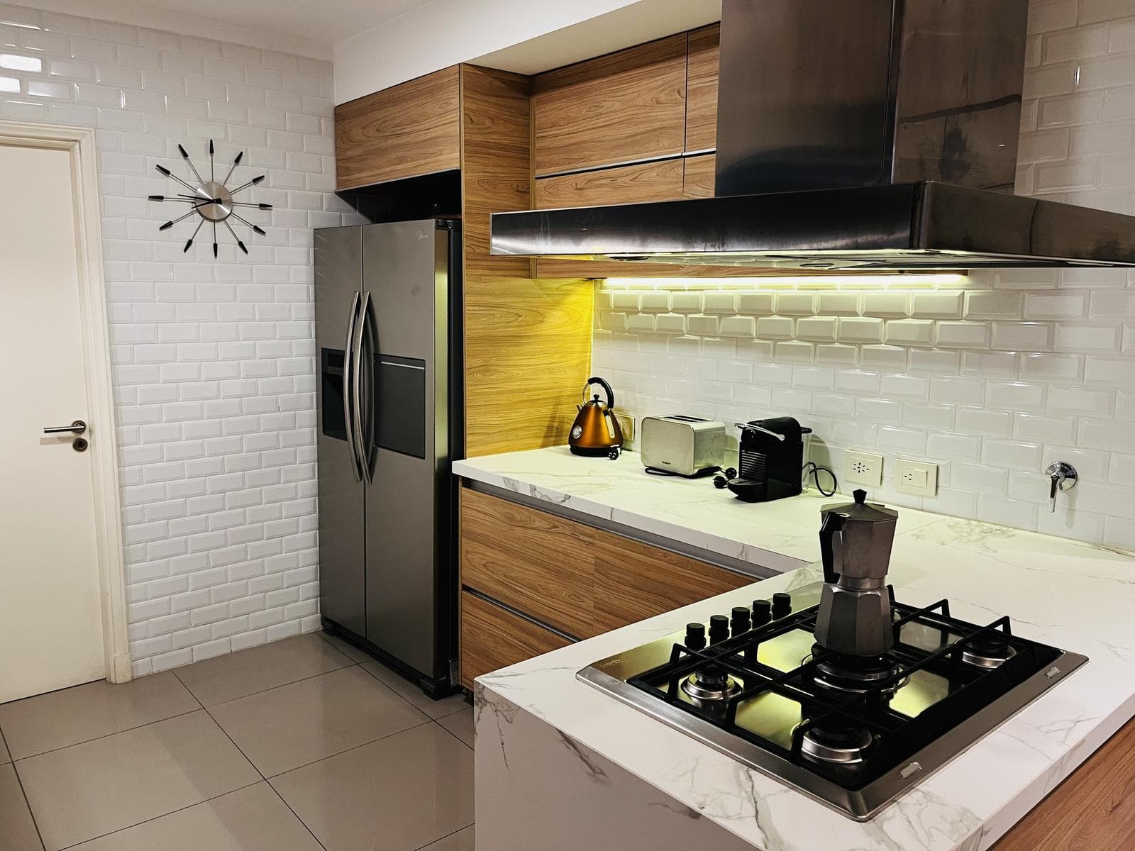 4-room apartment for sale in Palermo Chico with a guest unit, garage, and storage room!