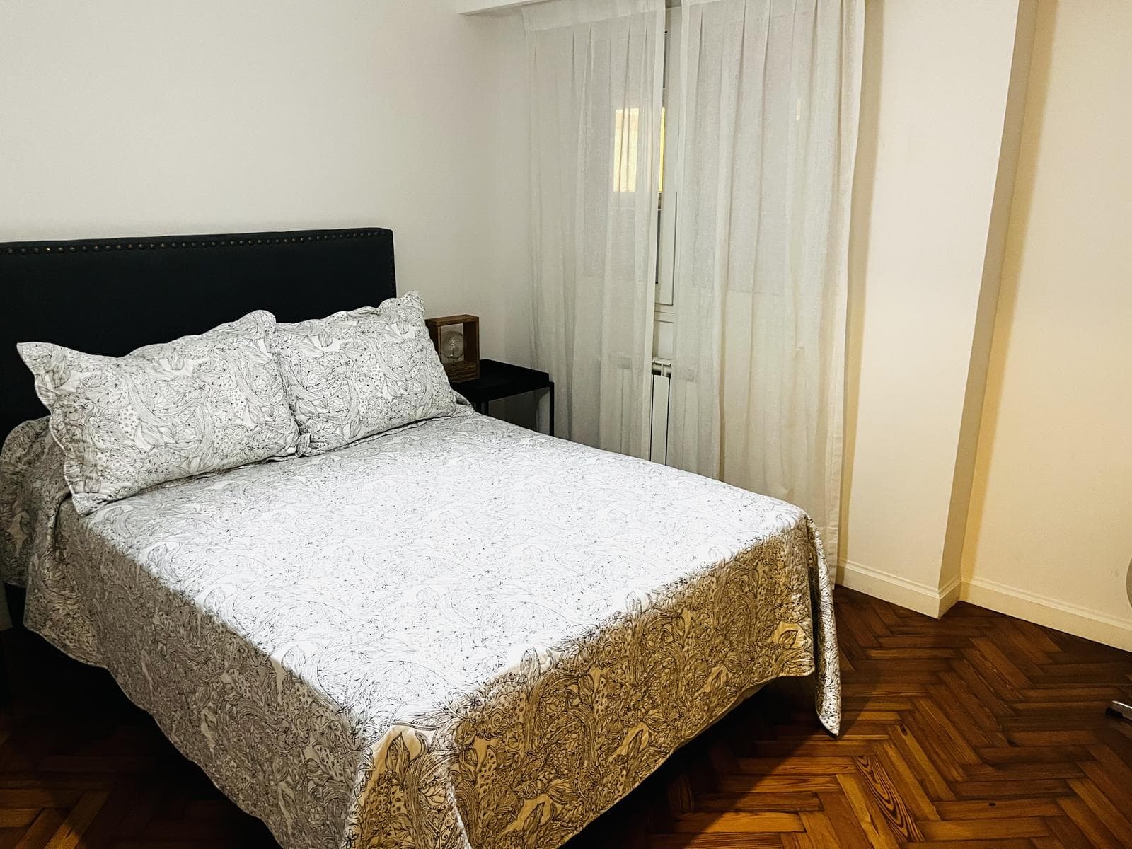 4-room apartment for sale in Palermo Chico with a guest unit, garage, and storage room!