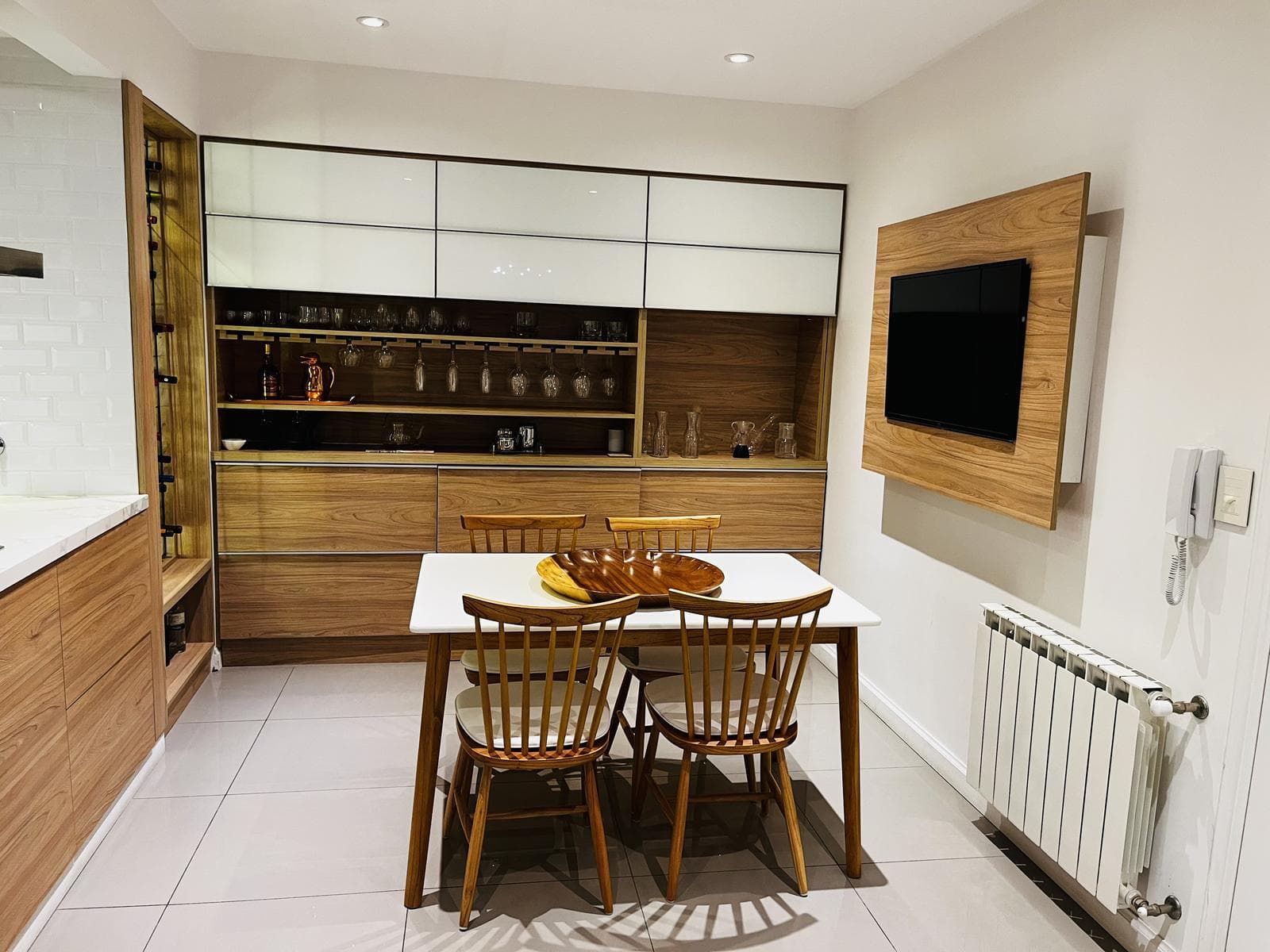 4-room apartment for sale in Palermo Chico with a guest unit, garage, and storage room!