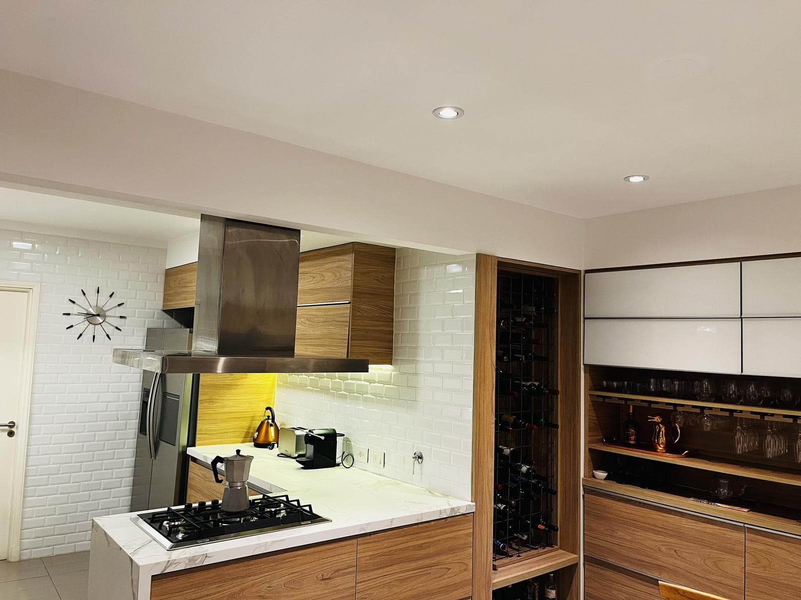 4-room apartment for sale in Palermo Chico with a guest unit, garage, and storage room!