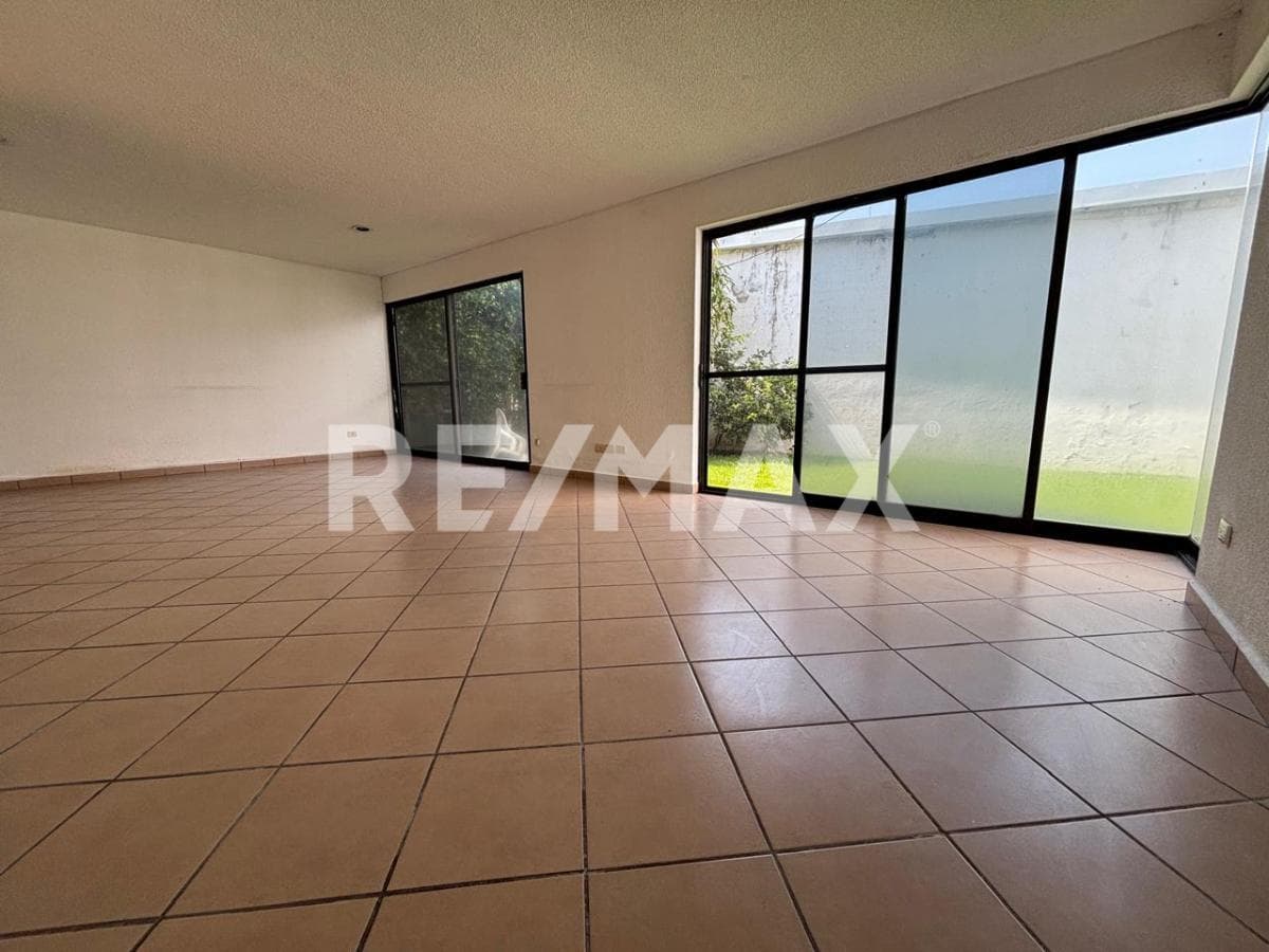 House for Sale in Morelos, Downtown Oaxtepec