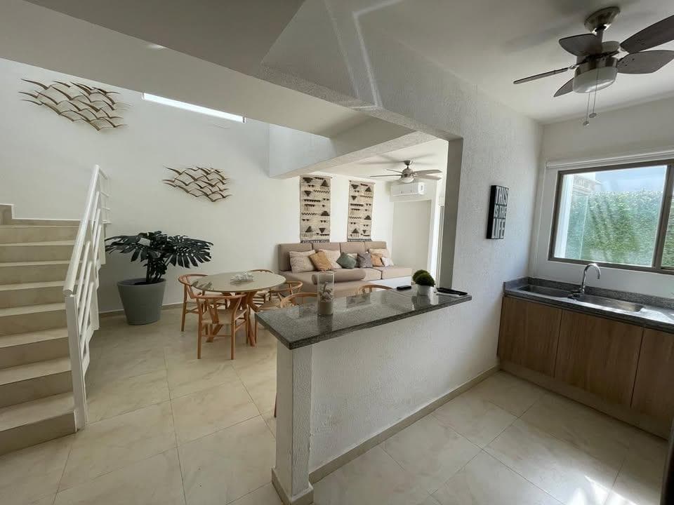 Furnished 3-bedroom house for rent in Bali 1, Playa del Carmen