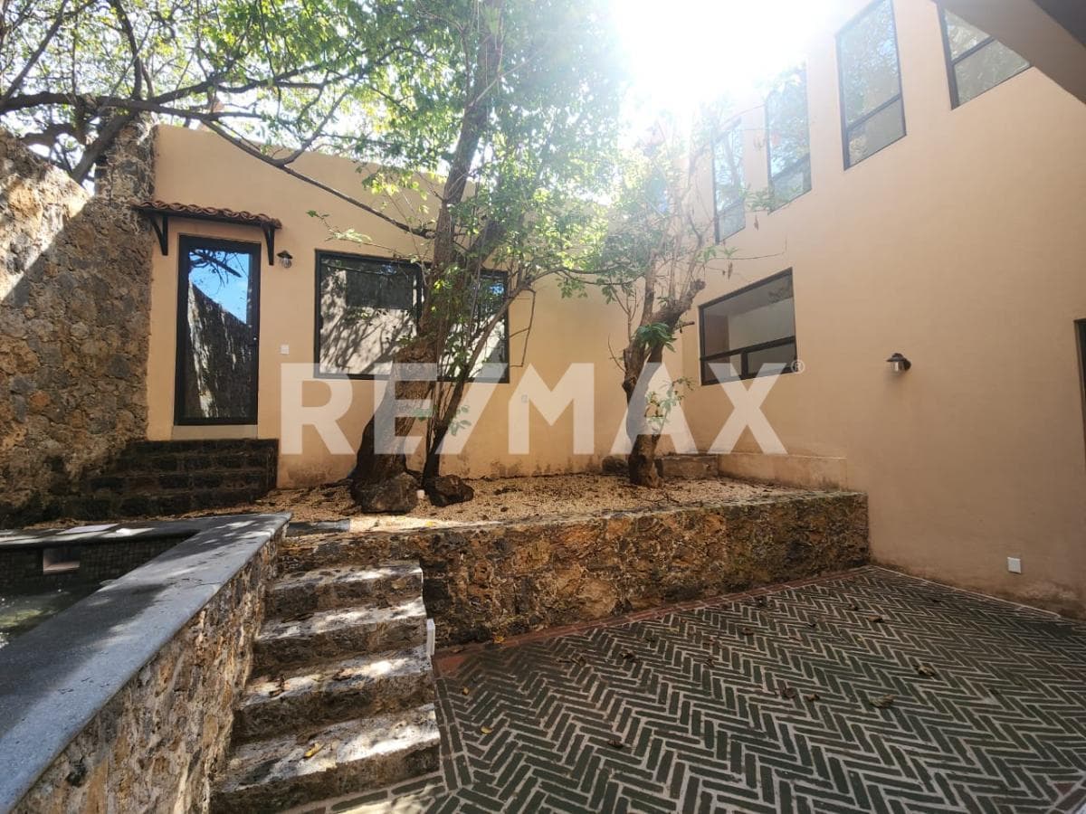 House for Sale in Morelos, Tepoztlán