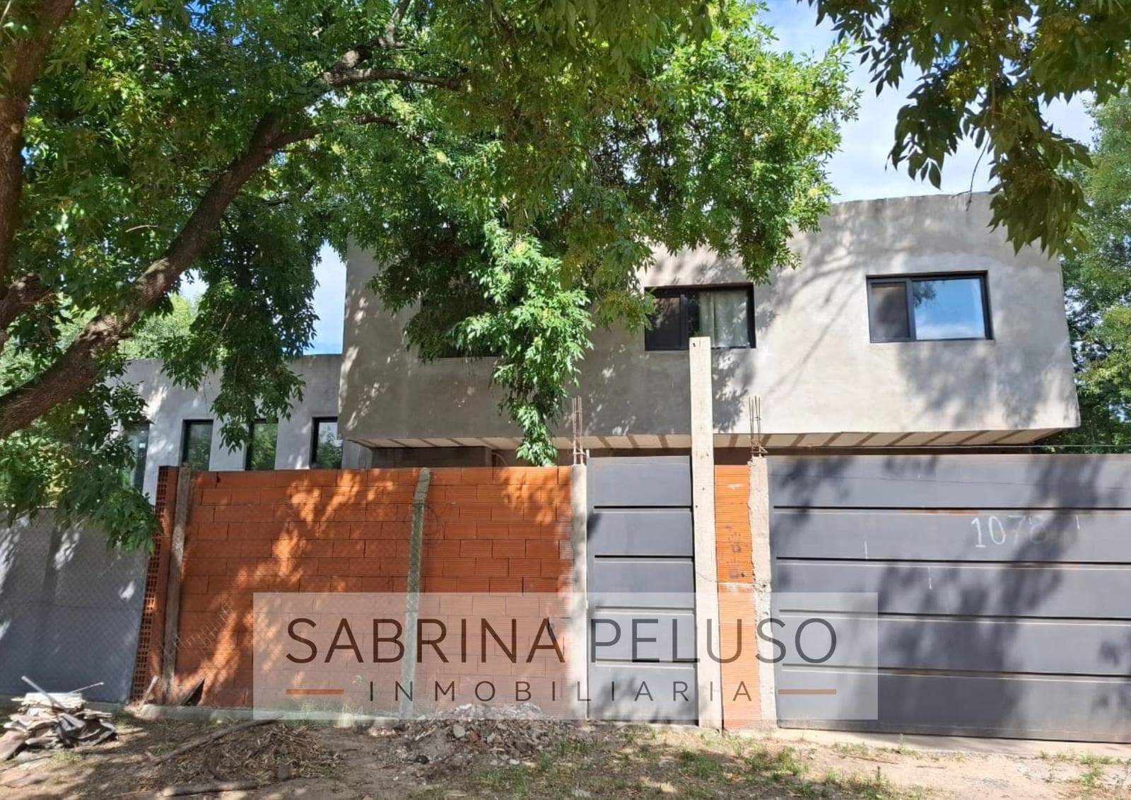 House for Sale: Francisco Alvarez