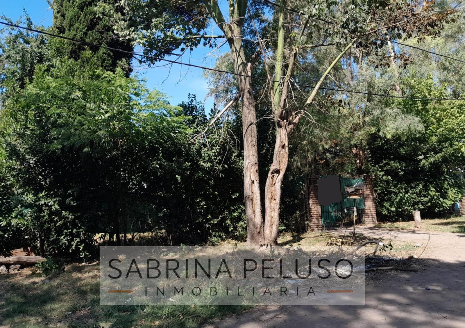 House in La Reja on Padre Mariano Calderon Street