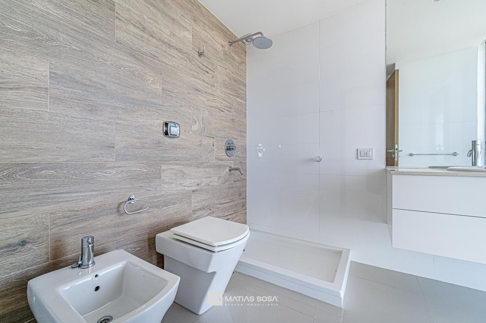 For Sale - Apartment - 4 rooms - Maral Explanada - Playa Chica