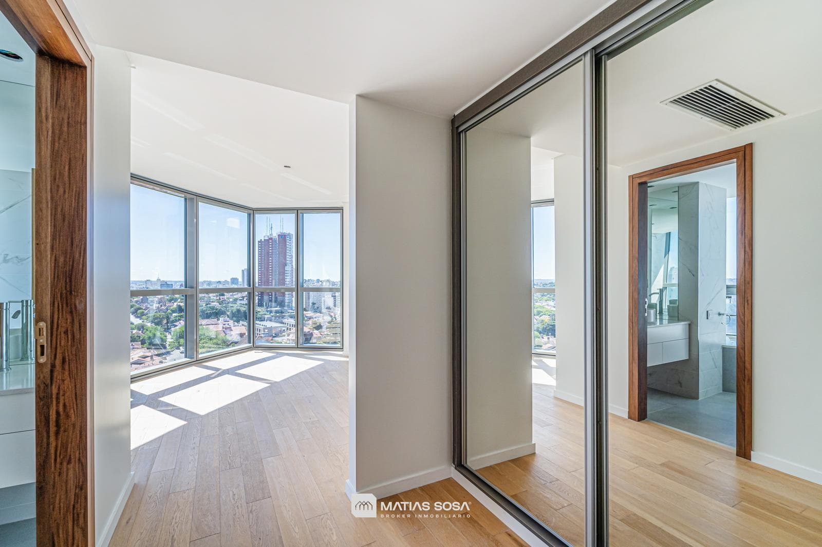 For Sale - Apartment - 4 rooms - Maral Explanada - Playa Chica