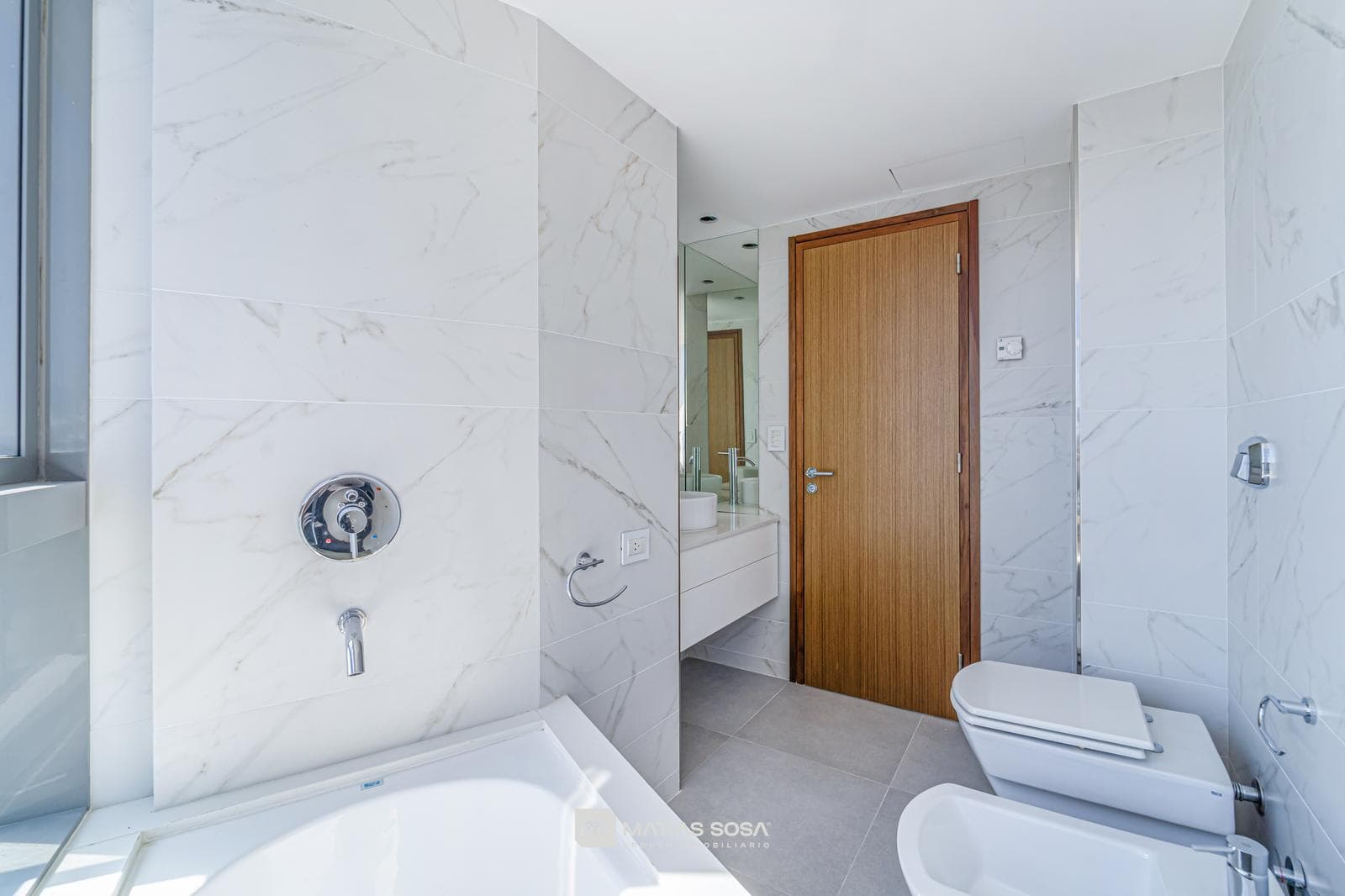 For Sale - Apartment - 4 rooms - Maral Explanada - Playa Chica