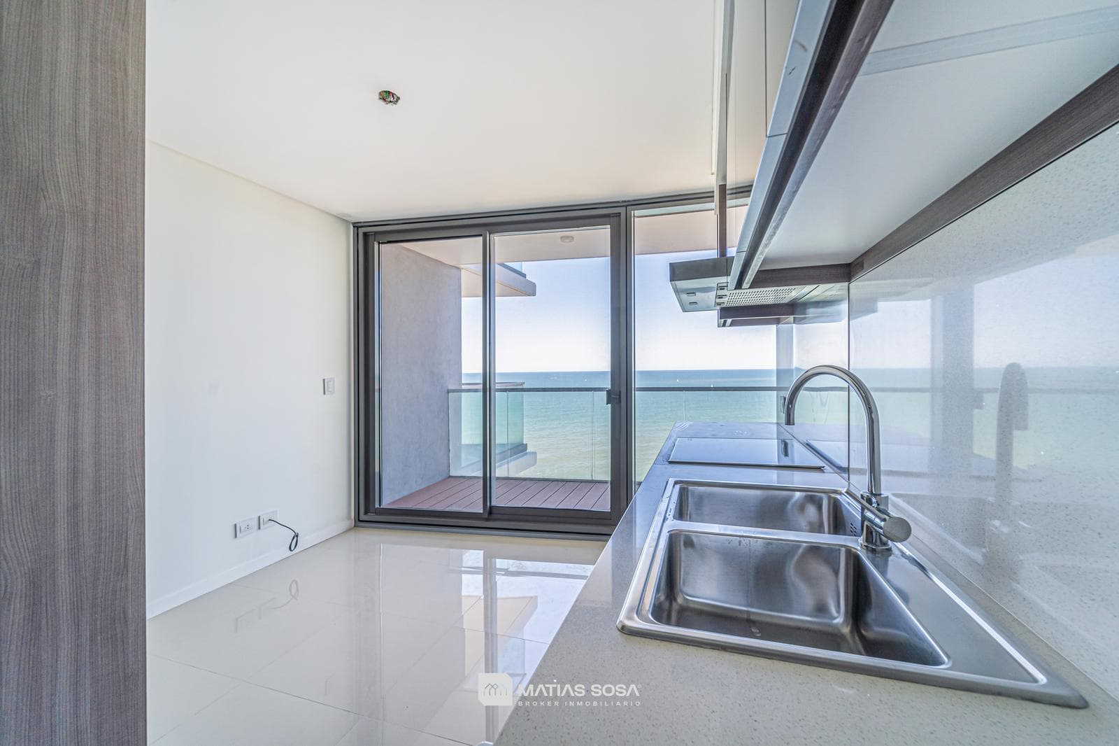 For Sale - Apartment - 4 rooms - Maral Explanada - Playa Chica