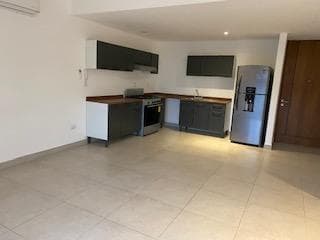 APARTMENT FOR SALE ON VIA CORDILLERA