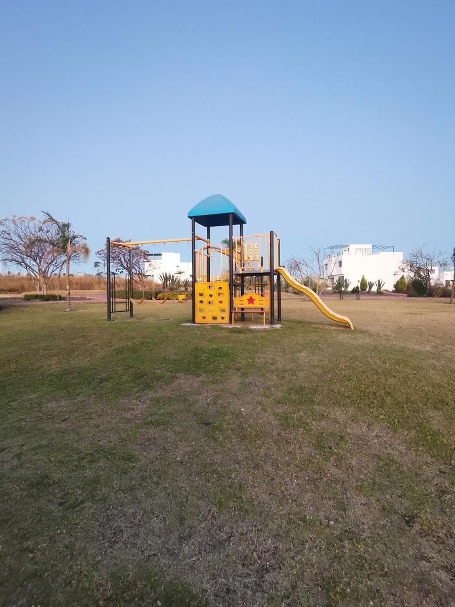 FULLY FURNISHED HOUSE FOR SALE IN GUANAJUATO, ACCESS VIA QUERÉTARO
