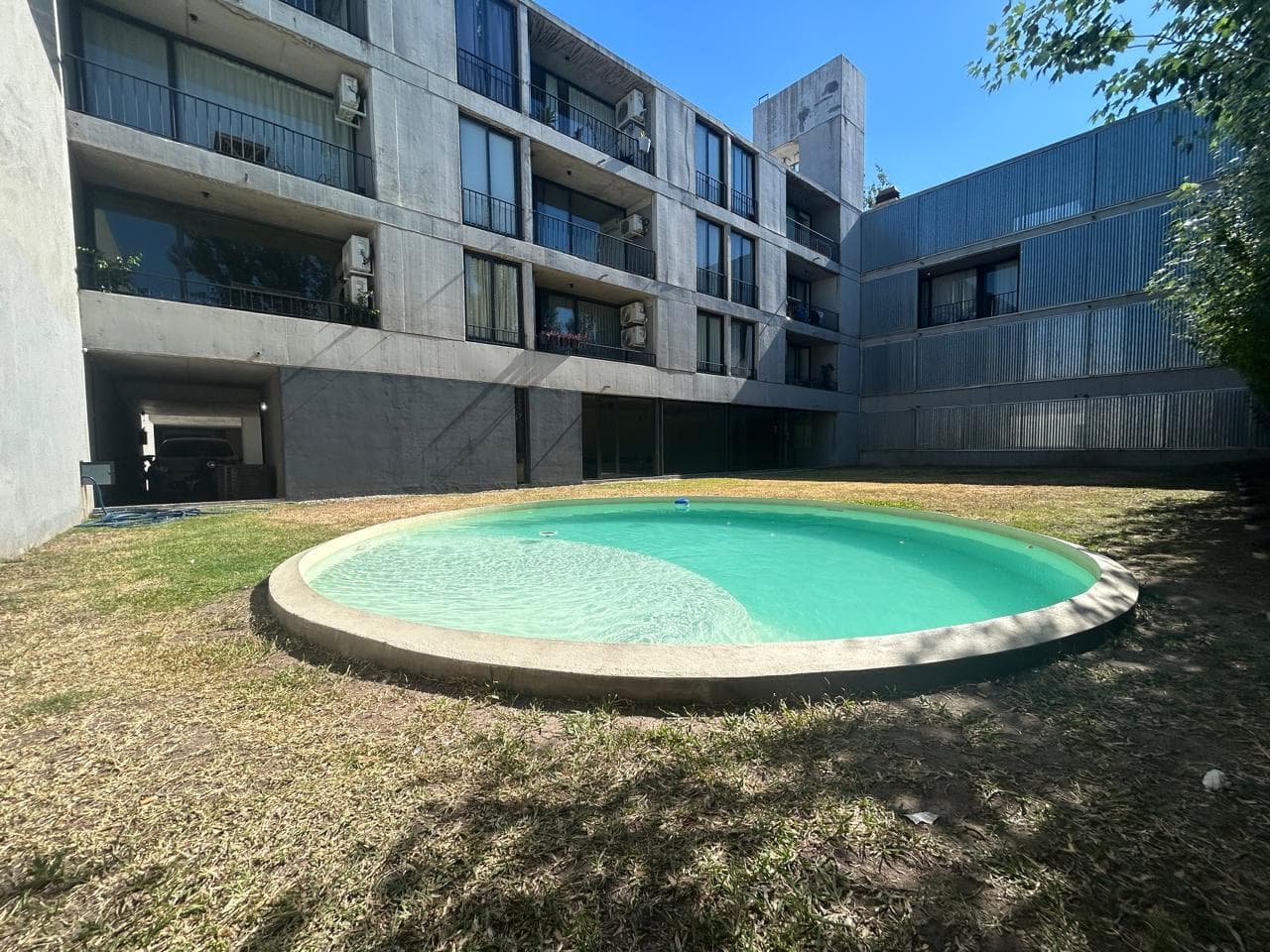 FOR SALE - 1-bedroom apartment. Refineria, Rosario.
