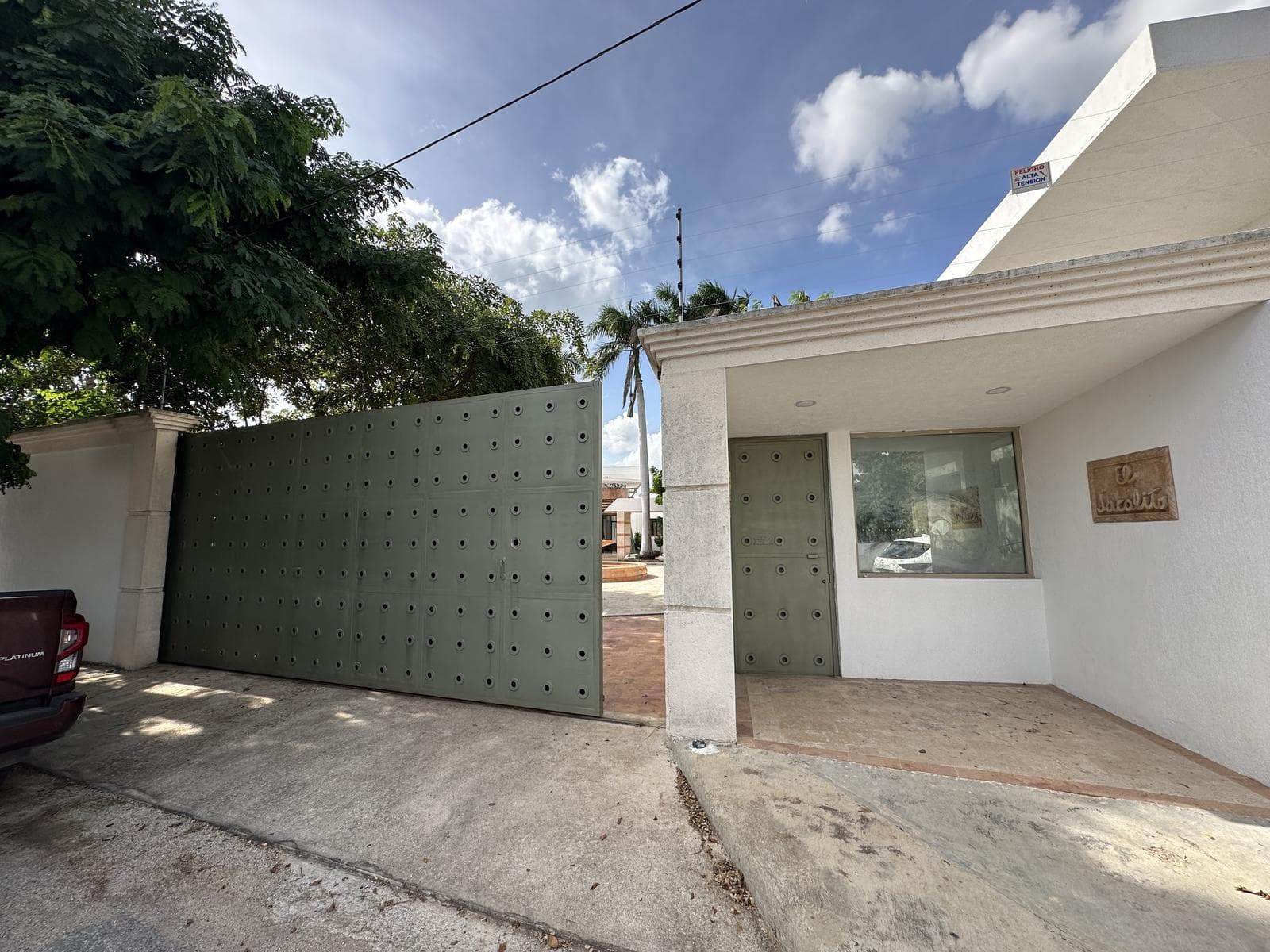 Casa en venta en Merida Yucatan, Colonia San Juan Grande, amplio terreno