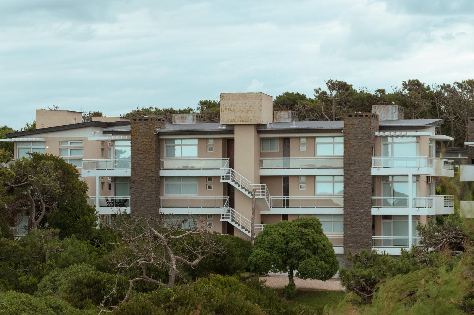 Apartment in a complex just steps from the beach
