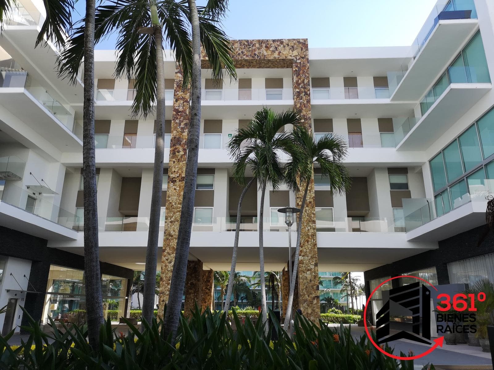 Acapulco Peninsula Loft, 2 Bedrooms