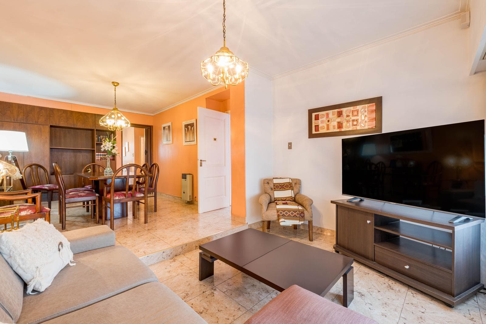 FOR SALE/TRADE - 3-bedroom house with garage, backyard, patio, and pool. Ludueña, Rosario.