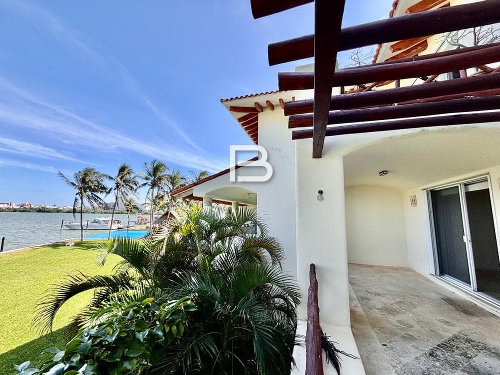 Isla Dorada Apartment for Rent