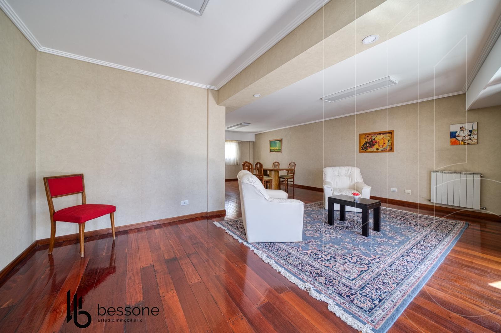 Apartment in Chauvin