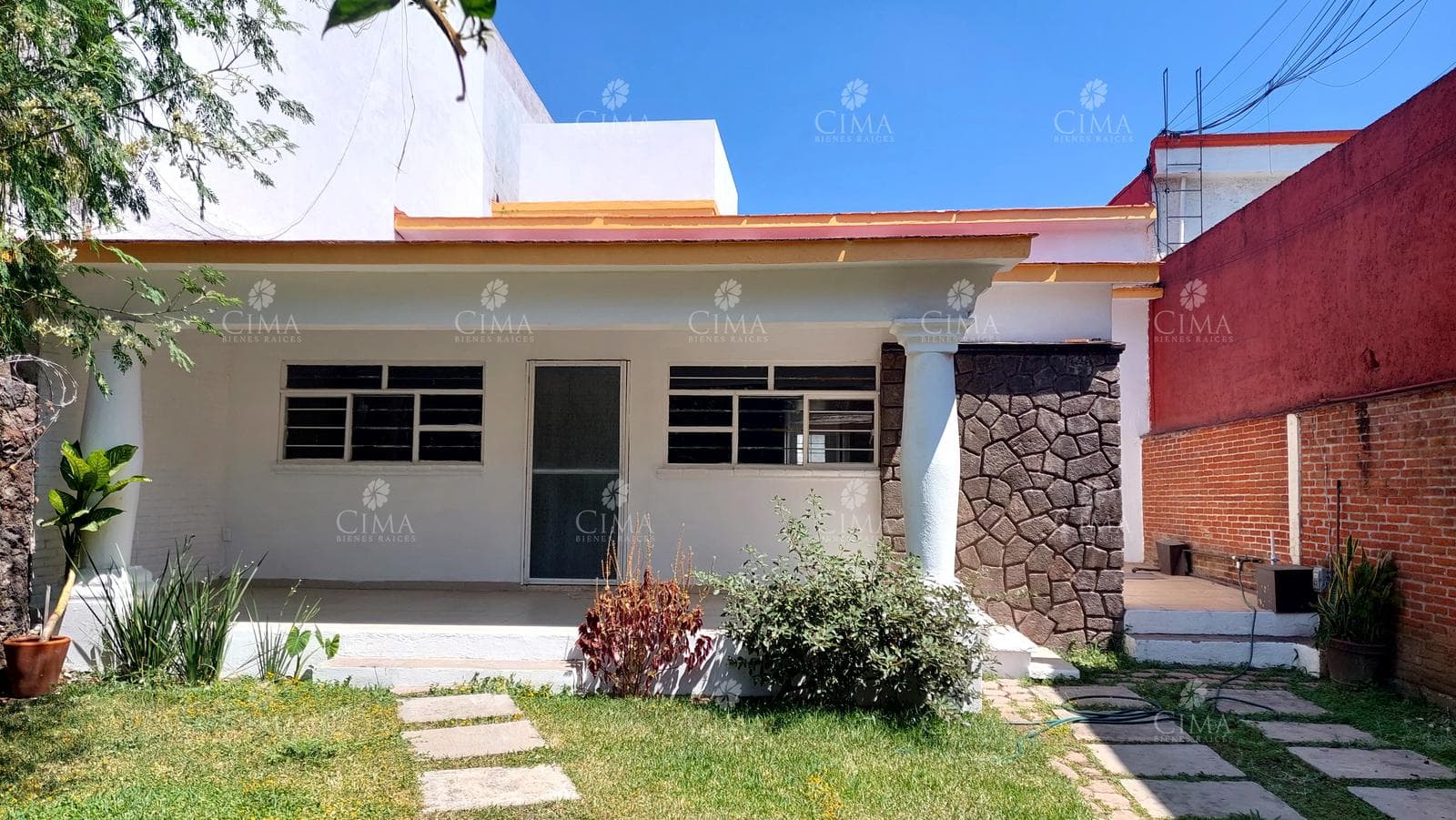 Renta Casa en Vista Hermosa - R99
