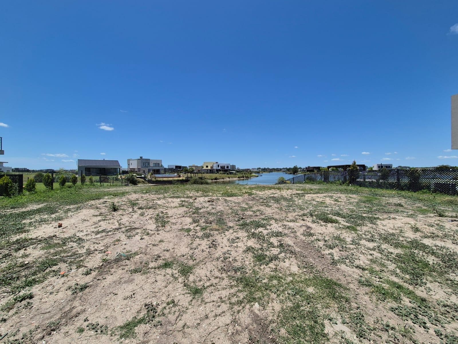 Lot for Sale Near the Lagoon in Area 6, Ready for Deed, San Sebastian Neighborhood