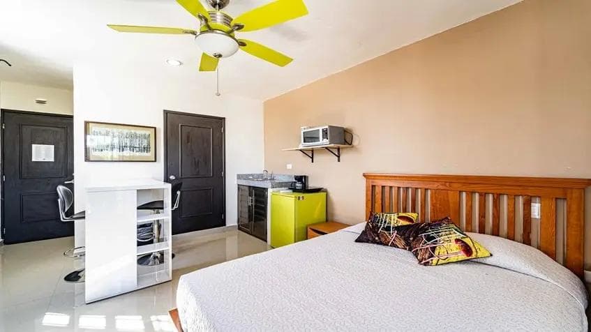 Furnished Studio for Rent in Downtown Playa del Carmen | Near 5th Avenue