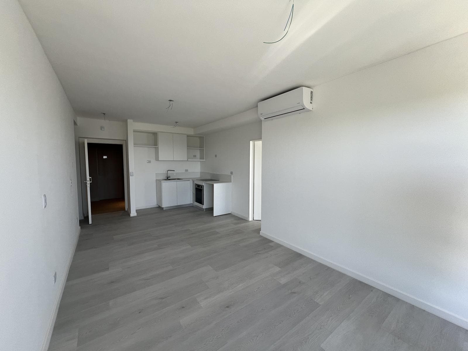 For Sale: 2-room apartment on a high floor with an unobstructed view at Remeros Beach Sky 2 - Tigre