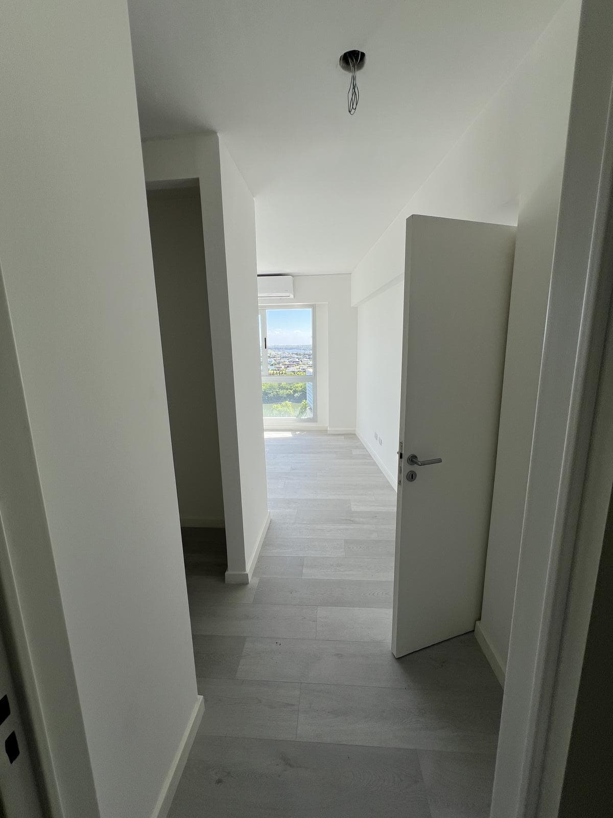 For Sale: 2-room apartment on a high floor with an unobstructed view at Remeros Beach Sky 2 - Tigre
