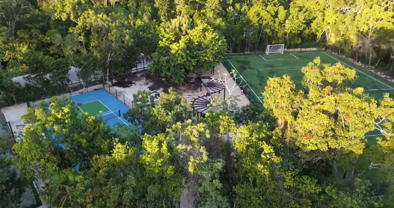 RESIDENTIAL LOTS FOR SALE IN RIVIERA TULUM—IMMEDIATE OCCUPANCY