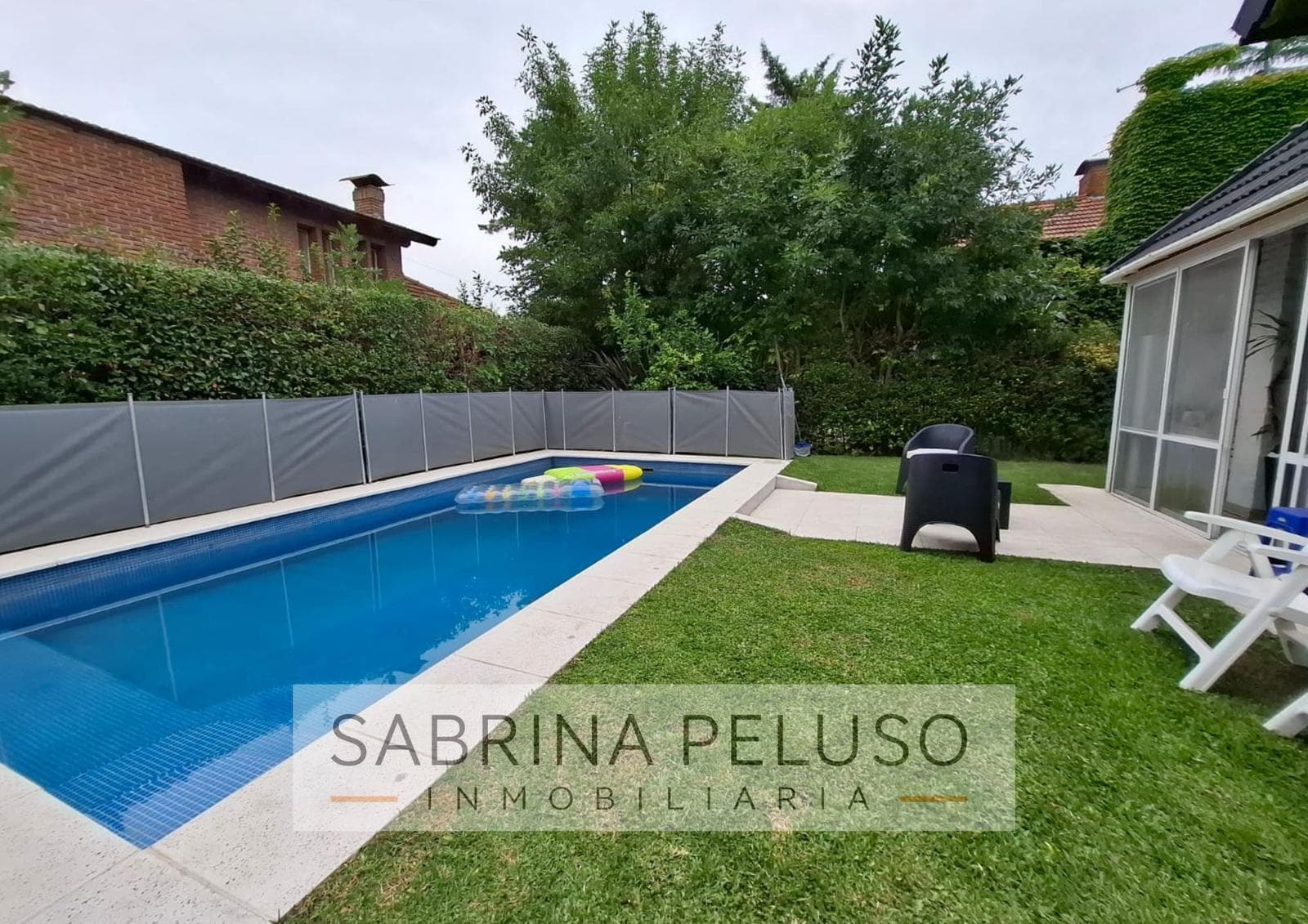 Casa en Canning (E. Echeverria)