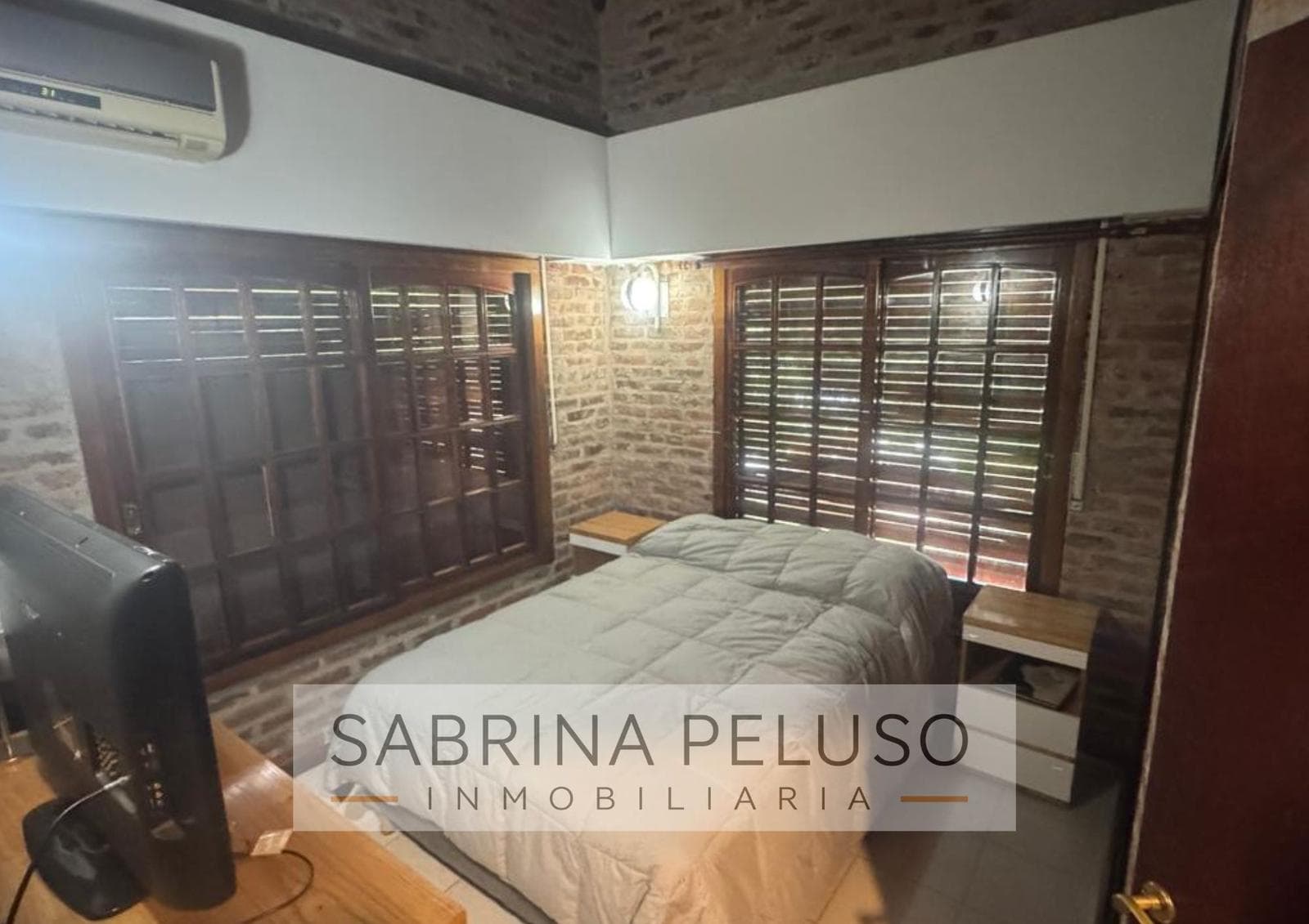 Casa en Canning (E. Echeverria)