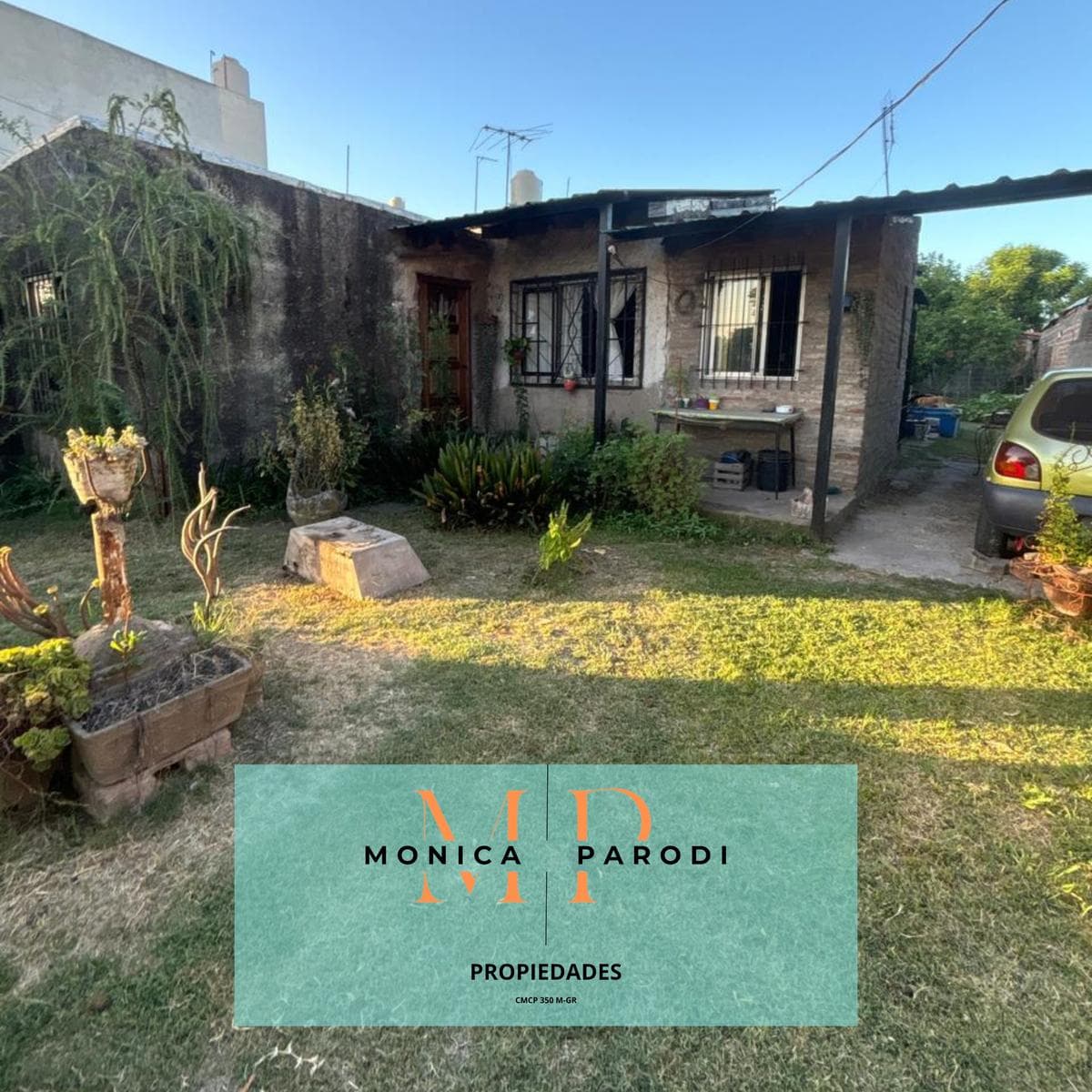 For sale: Lot with a house in need of renovation on Colectora Norte, Acceso Oeste in Moreno