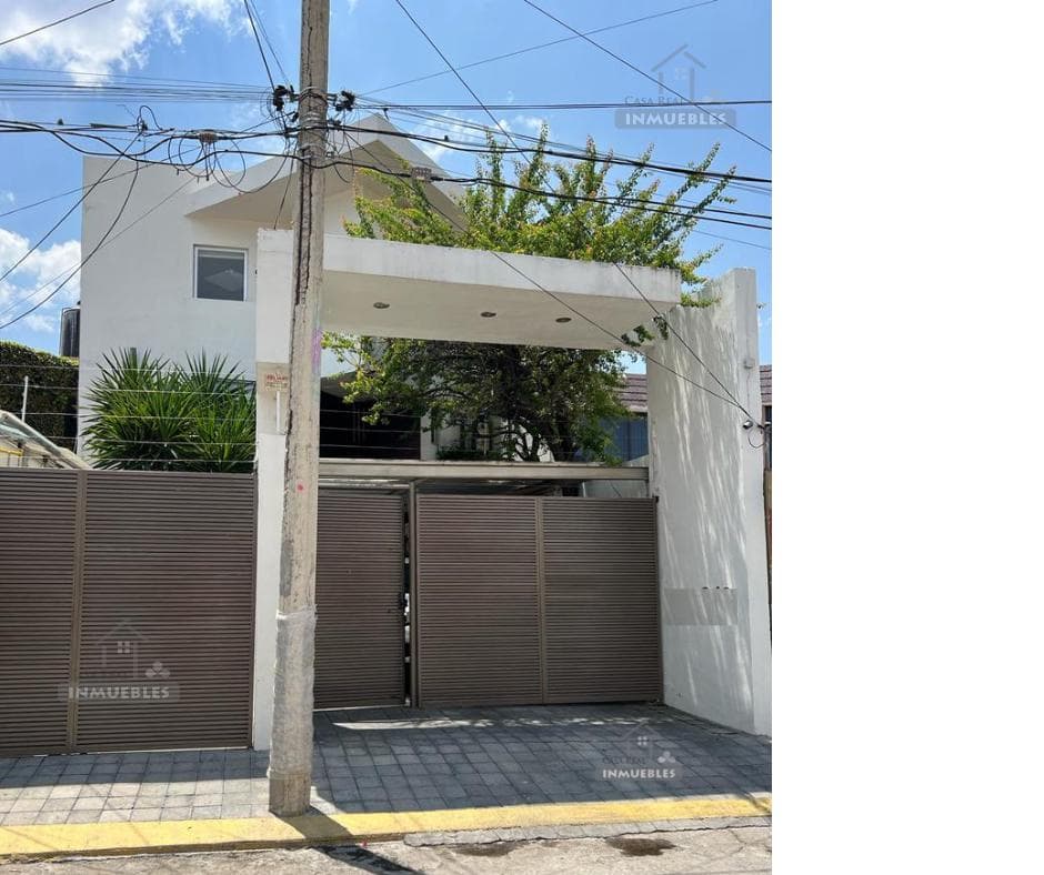 House - Villas del Álamo Subdivision