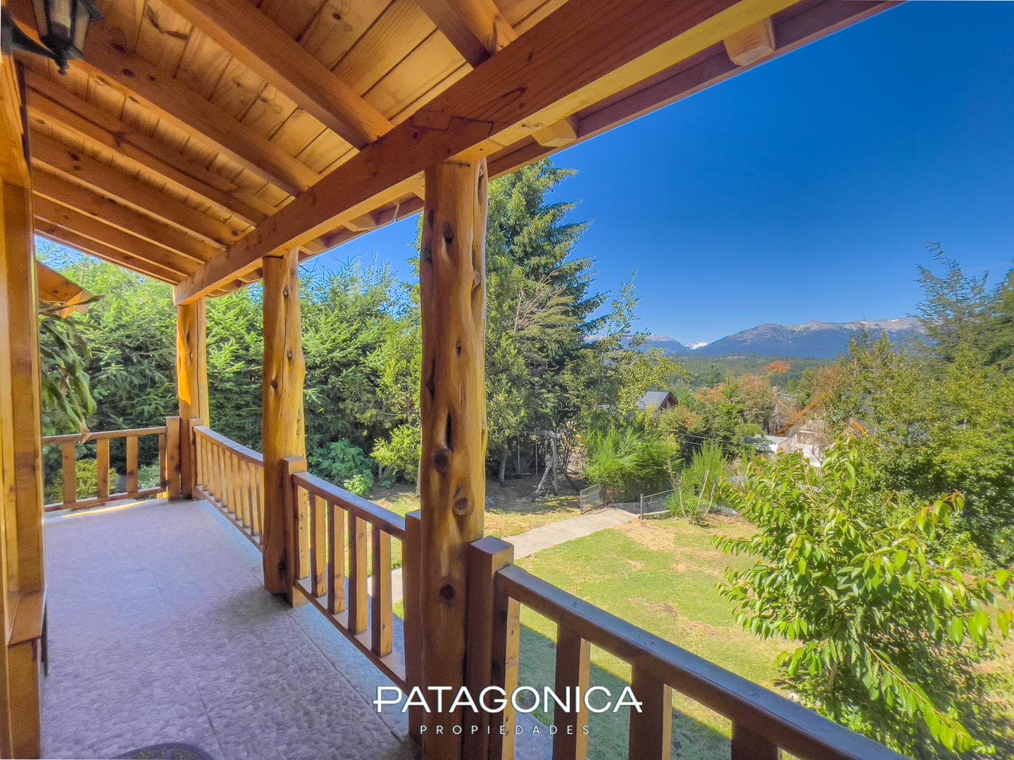 HOUSE FOR SALE: 135 M2, 4 ROOMS, VOLCANES, VILLA LA ANGOSTURA