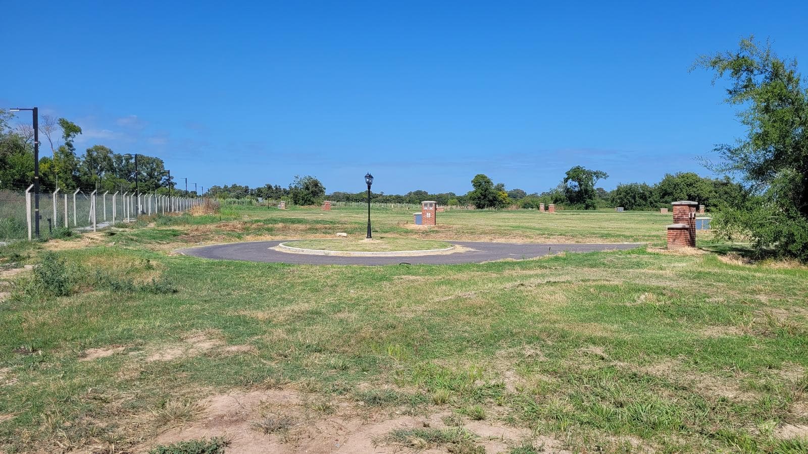 Land in Area 13, San Sebastian.