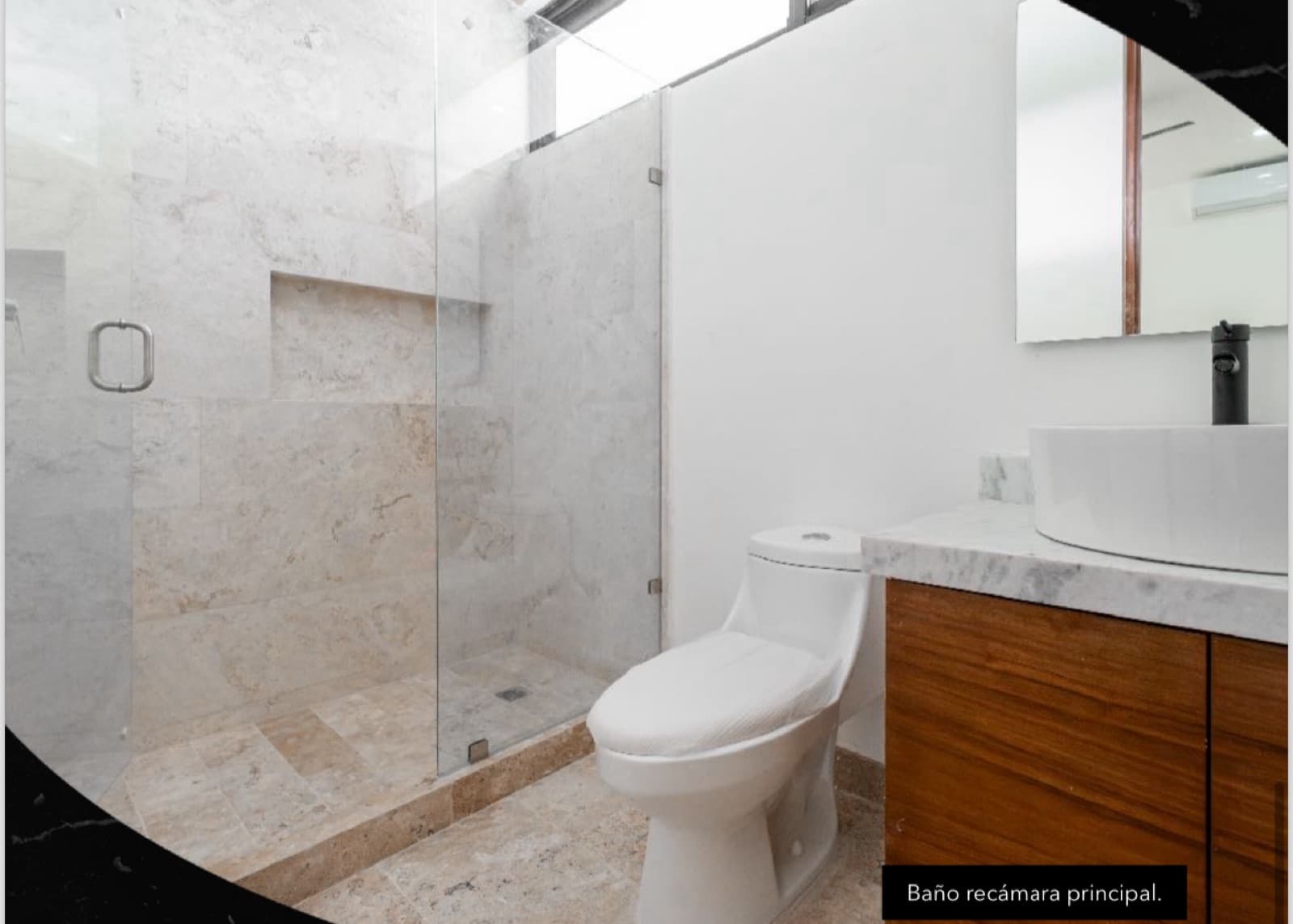 House for Sale in Cumbres Residencial