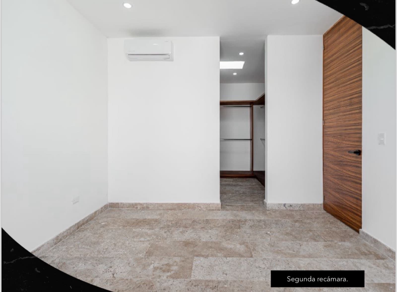 House for Sale in Cumbres Residencial