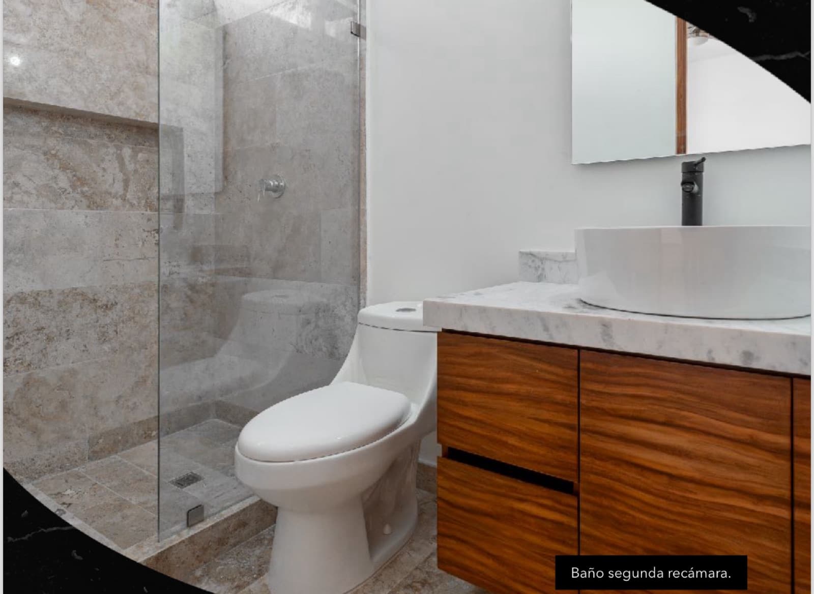 House for Sale in Cumbres Residencial