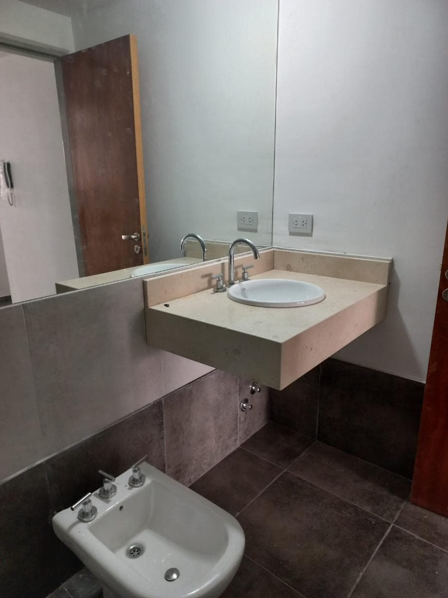 FOR SALE - Studio apartment with amenities - Downtown/Río area, Rosario.