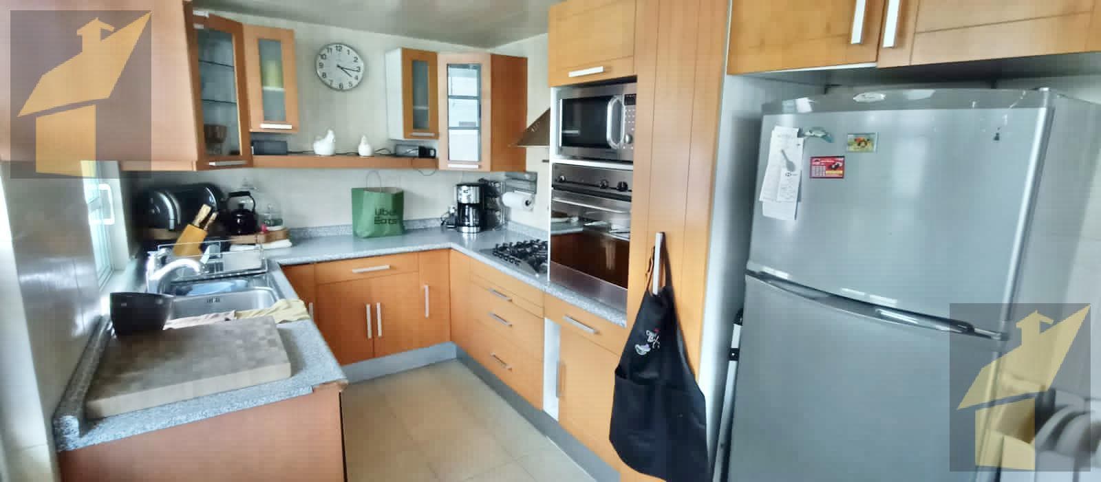 House for Sale in San Salvador Tizatlalli, Metepec
