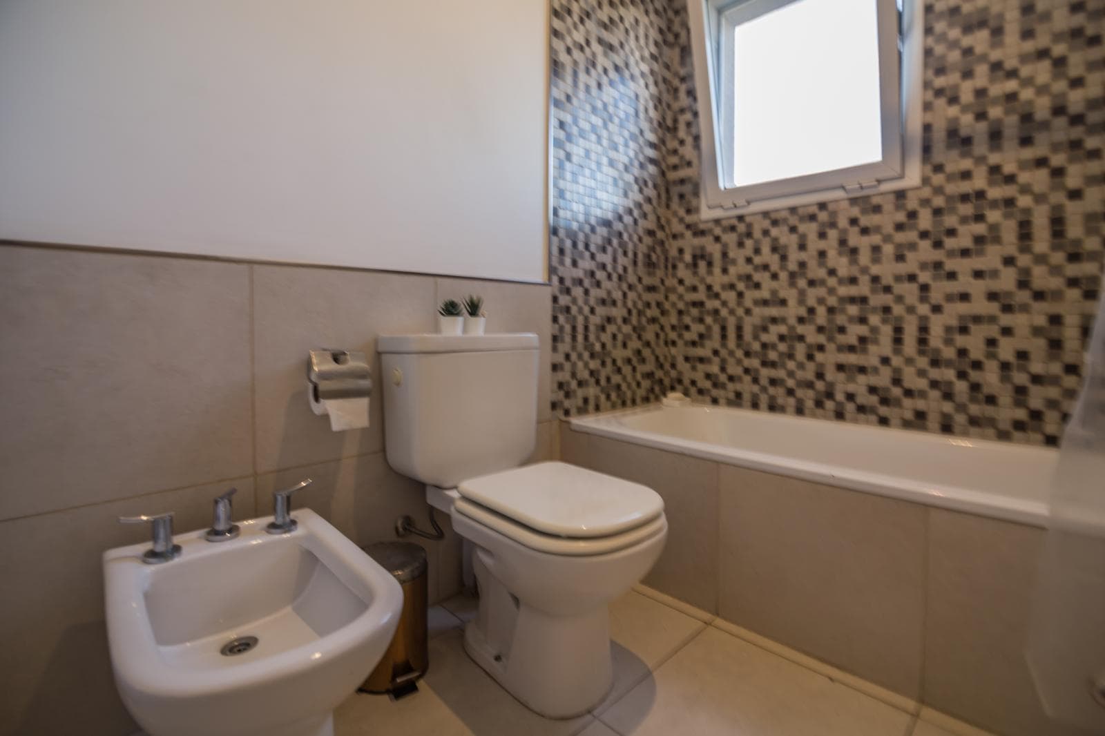 House for Sale in AL AGUA - San Francisco Villanueva