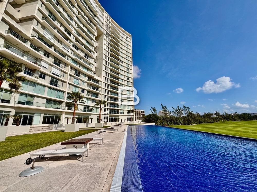 Palmeras Residential Complex: Apartment for Rent